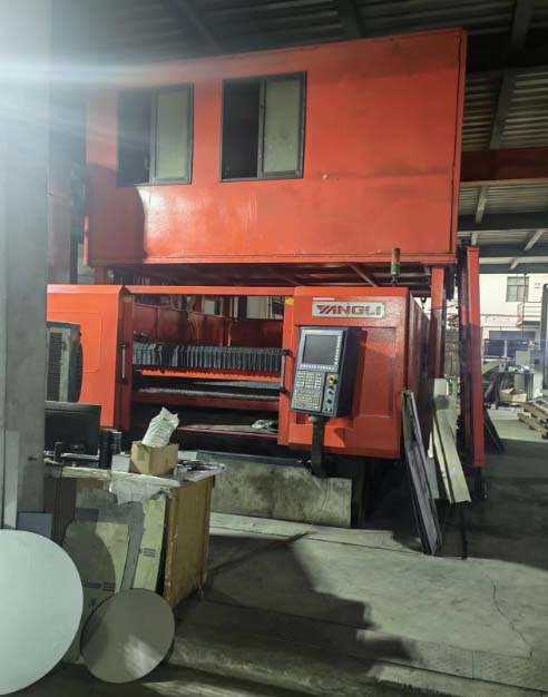 Dross press 4 Dross press 4